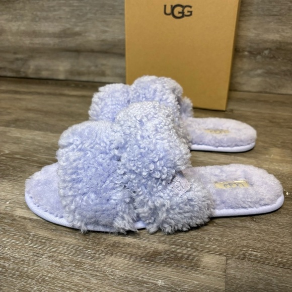 UGG | Maxi Curly Scuffetta Slippers In Save Blossom Purple NEW - Picture 5 of 10